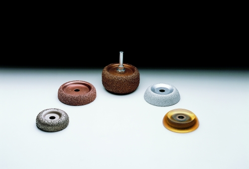 Grinding wheels and half stiffening inserts 